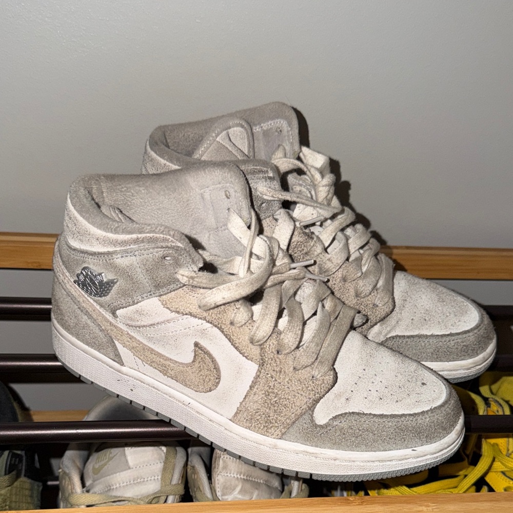 Nike Air Jordan Mid Sneakers in Tan and White